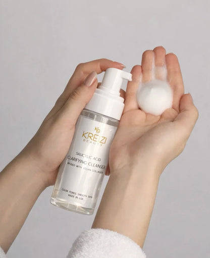  Salicylic Acid Clarifying Cleanser 02