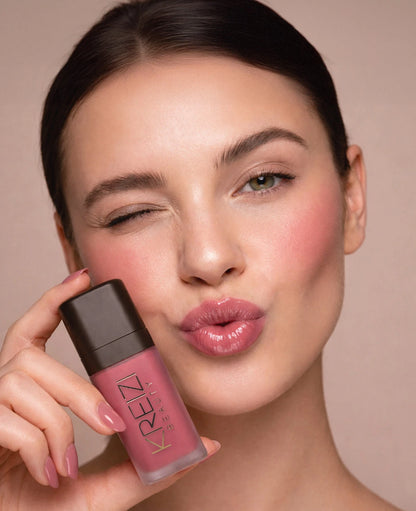  Adore Me Gleam Gloss Bella 05