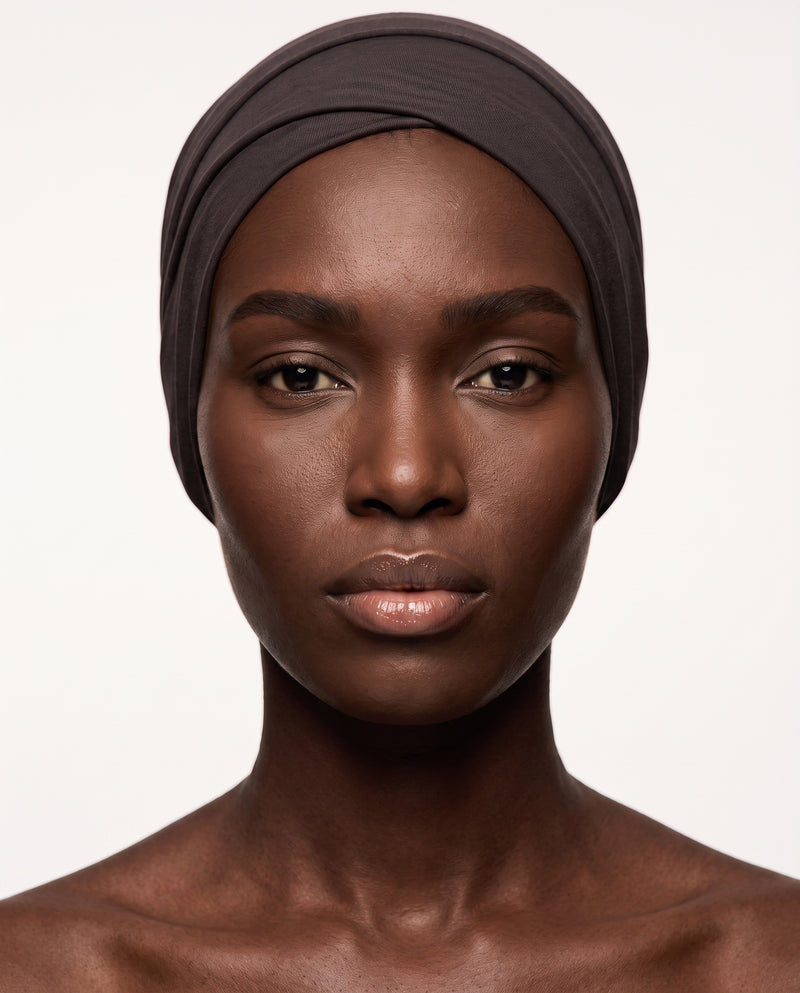 Noor wearing Untinted sheer lip balm
